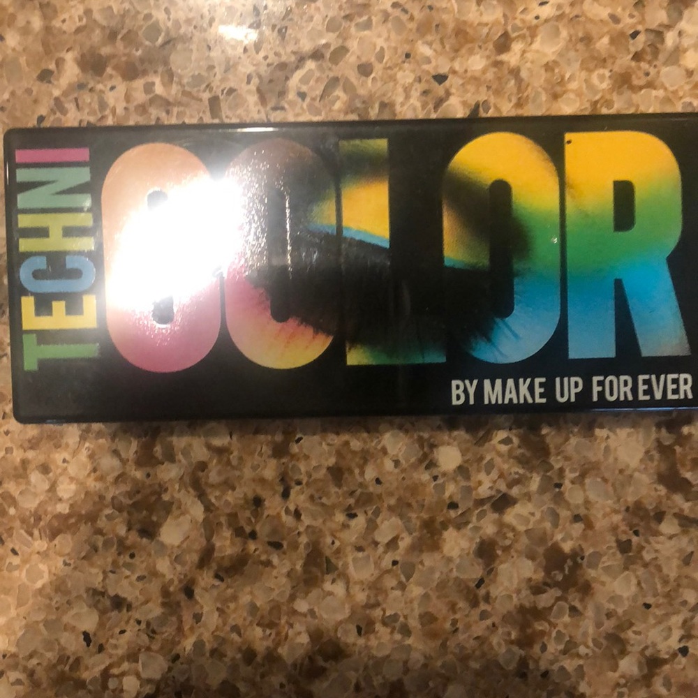 Makeup forever palette